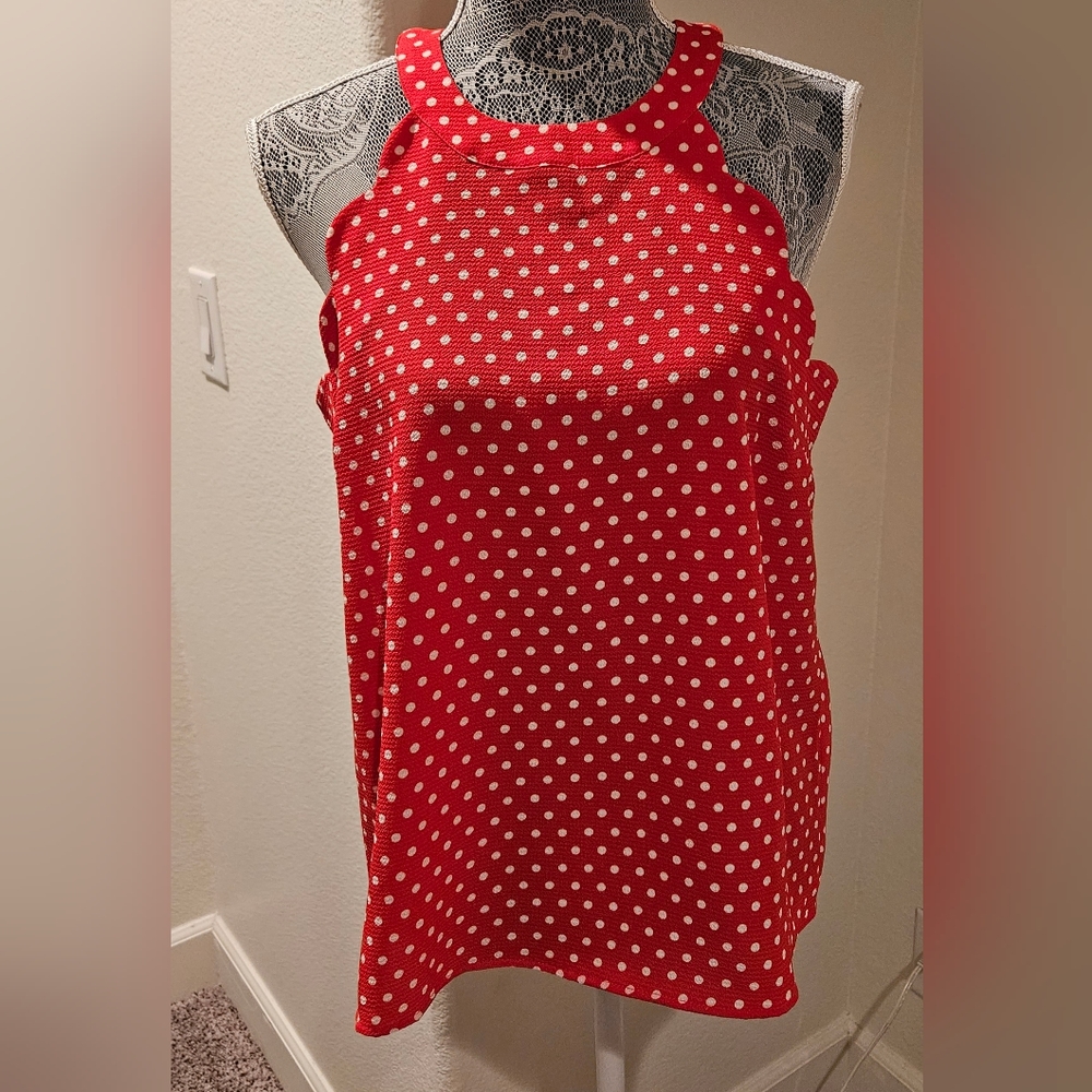 NWT Monteau Red and White Dot Tank Top size Medium - Picture 2 of 9